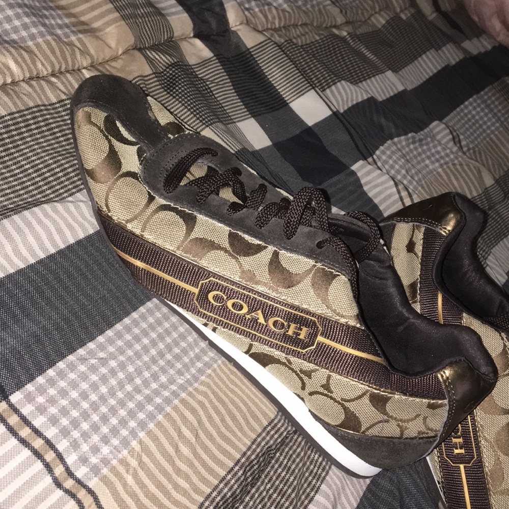 Coach shoes💕
